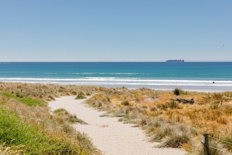 Photo of property in 90 Oceanview Road, Mount Maunganui, 3116