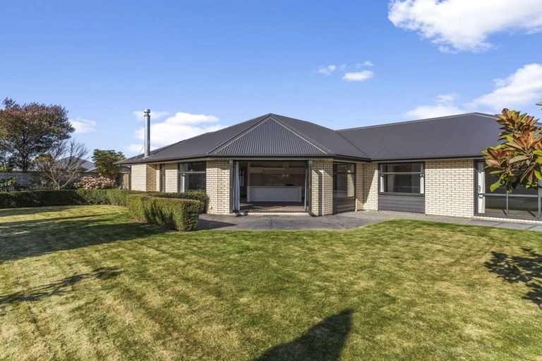 Photo of property in 33 Beaumont Drive, Rolleston, 7614