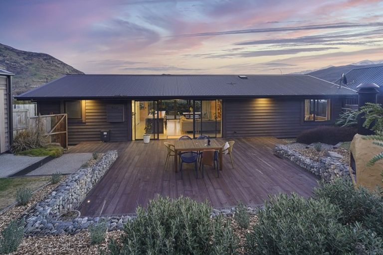 Photo of property in 13 Ashenhurst Way, Lower Shotover, Queenstown, 9304