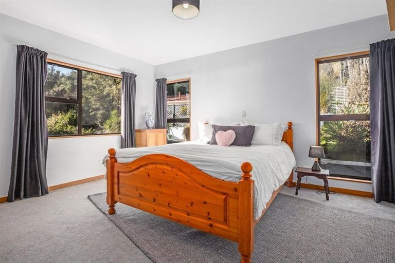 Photo of property in 27 Leeward Drive, Whitby, Porirua, 5024