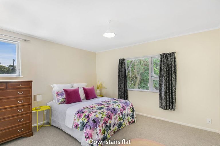 Photo of property in 72 Dominion Park Street, Johnsonville, Wellington, 6037