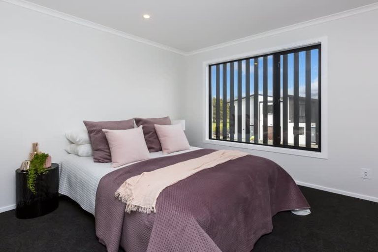 Photo of property in 7 Josland Lane, Wallaceville, Upper Hutt, 5018