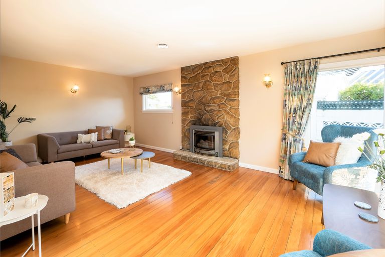 Photo of property in 83 Stanbury Avenue, Somerfield, Christchurch, 8024