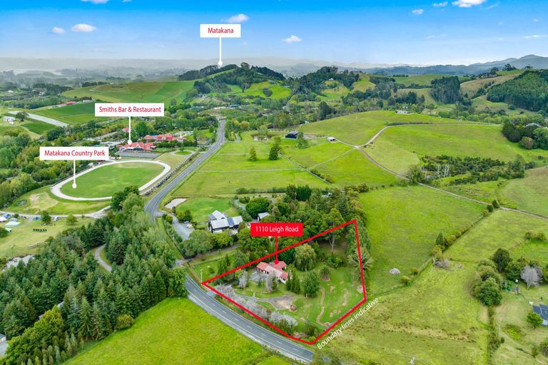 Photo of property in 1110 Leigh Road, Matakana, Warkworth, 0985