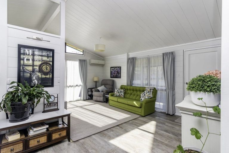 Photo of property in 9 Walmsley Crescent, Paeroa, 3600