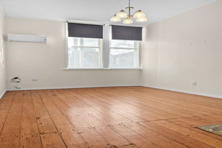 Photo of property in 39 Thompson Street, Mount Cook, Wellington, 6011