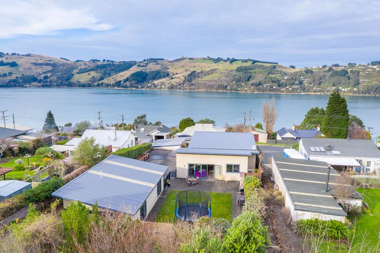 Photo of property in 5 Monowai Road, Ravensbourne, Dunedin, 9022