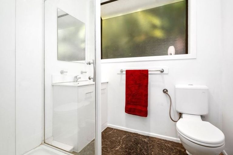 Photo of property in 60 Ironside Road, Johnsonville, Wellington, 6037