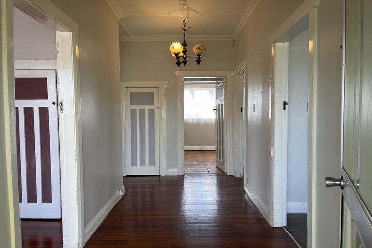 Photo of property in 93 Mclean Street, Waitara, 4320