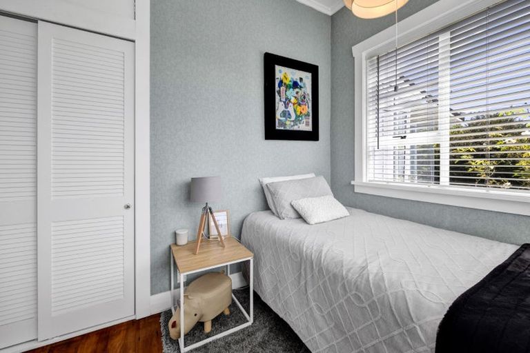 Photo of property in 44 Upjohn Street, Brooklands, New Plymouth, 4310