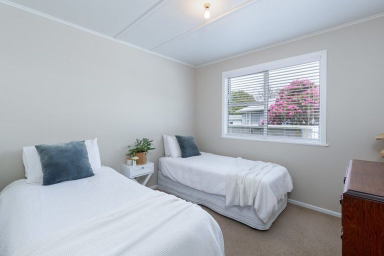 Photo of property in 100 Clouston Park Road, Clouston Park, Upper Hutt, 5018