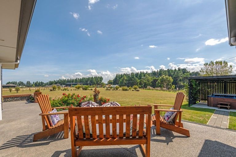 Photo of property in 541 Stoney Creek Road, Kelvin Grove, Palmerston North, 4470