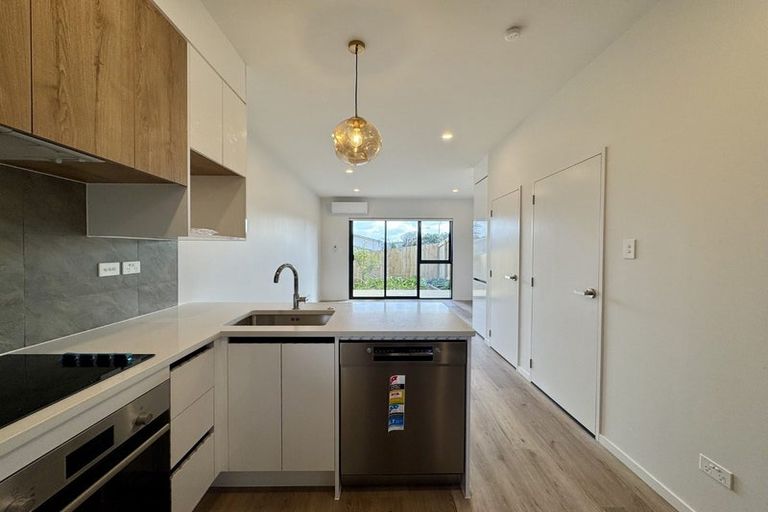 Photo of property in 2/265 Great South Road, Manurewa, Auckland, 2102