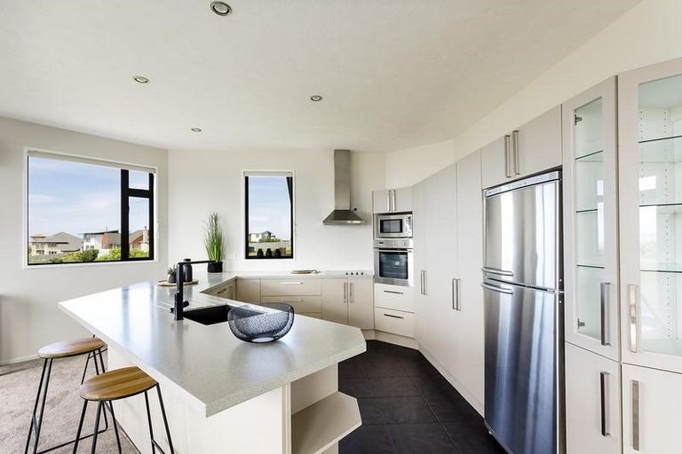 Photo of property in 8 Highgrove, Saint Clair, Dunedin, 9012