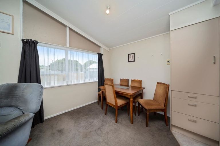 Photo of property in 88 South Road, Manaia, 4612