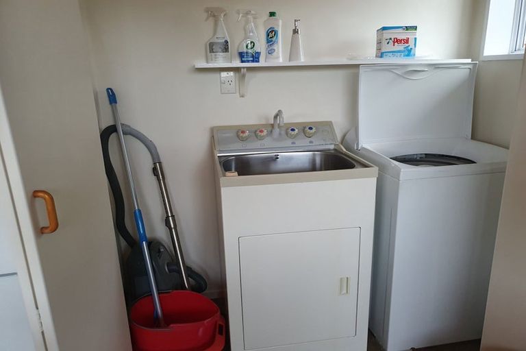 Photo of property in 21a Wharenui Road, Upper Riccarton, Christchurch, 8041