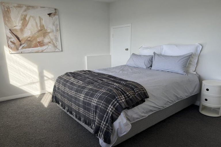 Photo of property in 67 Seatoun Heights Road, Seatoun, Wellington, 6022