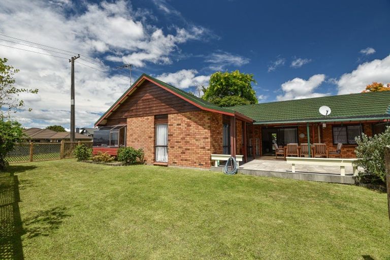 Photo of property in 9 Gareth Place, Lynmore, Rotorua, 3010