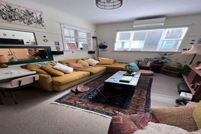 Photo of property in 197 Aro Street, Aro Valley, Wellington, 6021