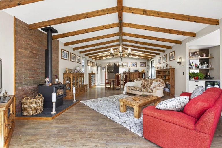 Photo of property in 387 Te Tahi Road, Puketotara, Te Awamutu, 3876