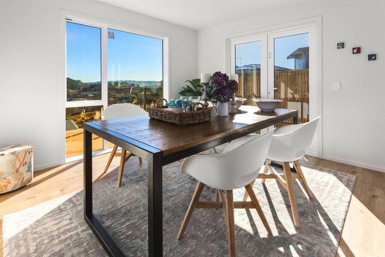 Photo of property in 156 Navigation Drive, Whitby, Porirua, 5024