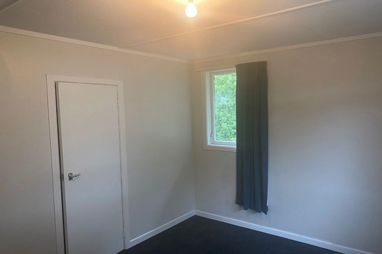 Photo of property in 20 Norana Road, Maoribank, Upper Hutt, 5018