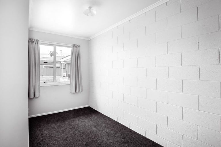 Photo of property in 7/289 Carrington Street, Vogeltown, New Plymouth, 4310