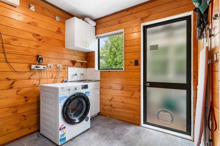 Photo of property in 121 Onemana Drive, Onemana, Whangamata, 3691