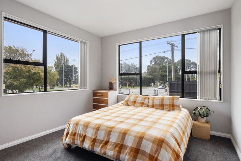 Photo of property in 452 Linwood Avenue, Woolston, Christchurch, 8062