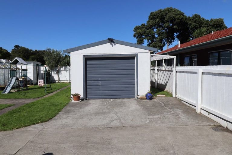 Photo of property in 16 Bracken Street, Petone, Lower Hutt, 5012