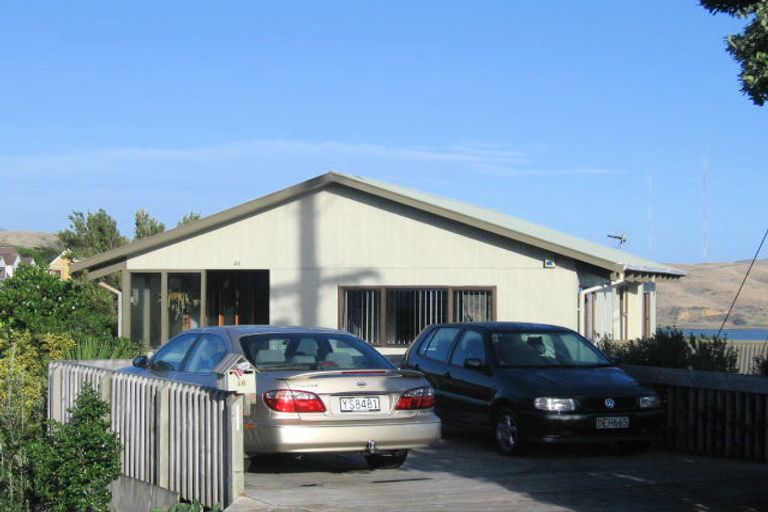 Photo of property in 46 Taupo Crescent, Plimmerton, Porirua, 5026