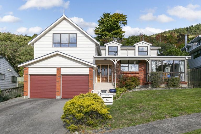 Photo of property in 34 Peterhouse Street, Tawa, Wellington, 5028