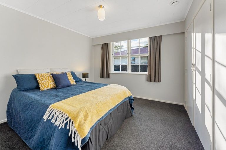 Photo of property in 54 Brightwater Crescent, Totara Park, Upper Hutt, 5018