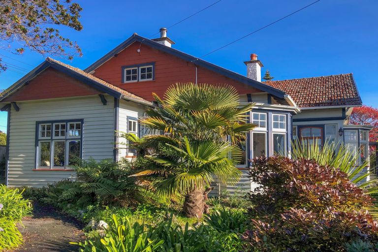 Photo of property in 50 Wharfe Street, South Hill, Oamaru, 9400