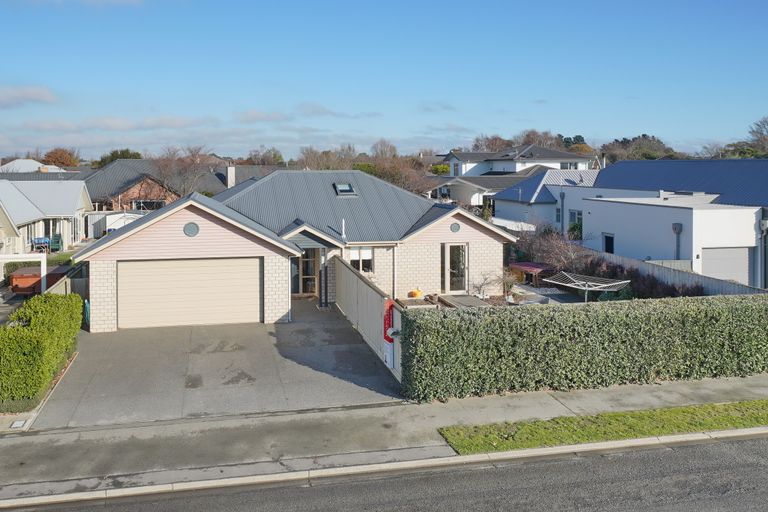 Photo of property in 28 Tosswill Road, Prebbleton, 7604