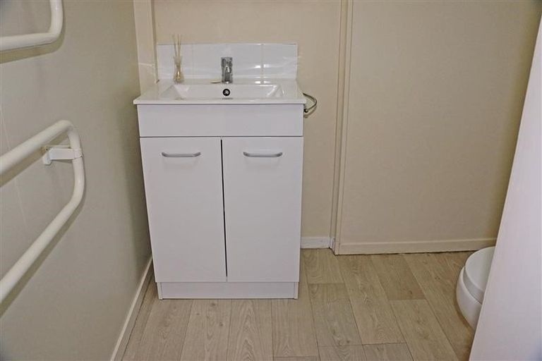 Photo of property in 23 Ferndale Drive, Snells Beach, 0920