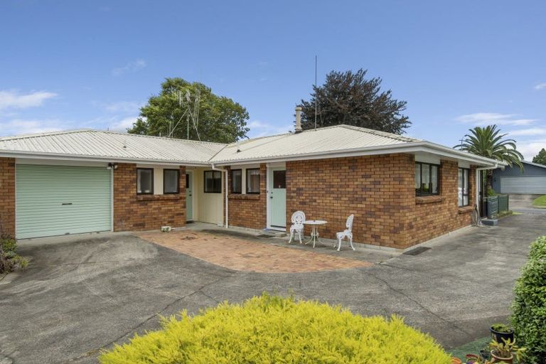 Photo of property in 2 Alexander Street, Katikati, 3129