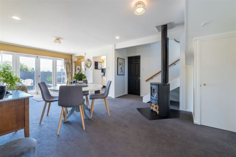 Photo of property in 207 Gordon Road, Mosgiel, 9024