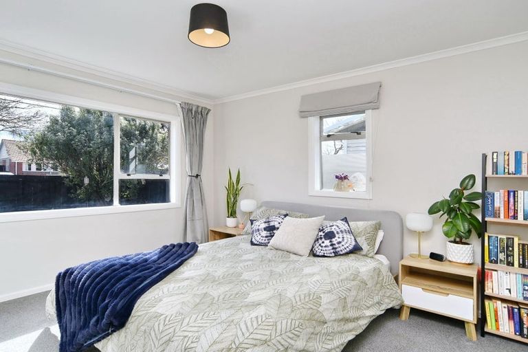 Photo of property in 14 Pannell Avenue, Wainoni, Christchurch, 8061