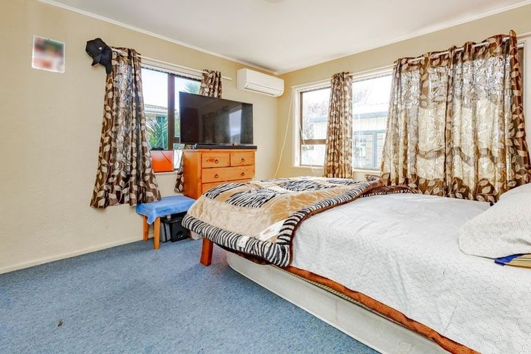 Photo of property in 37 Walters Road, Takanini, 2112