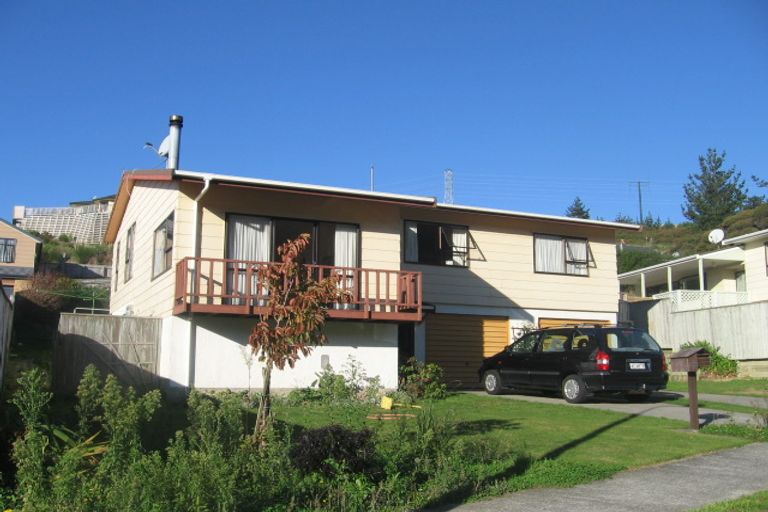 Photo of property in 59 Albatross Close, Whitby, Porirua, 5024