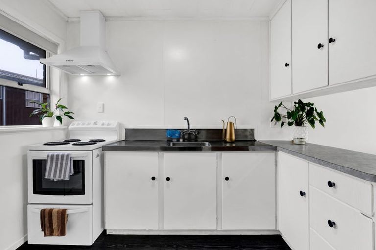 Photo of property in 3/22 Hua Street, Bell Block, New Plymouth, 4312