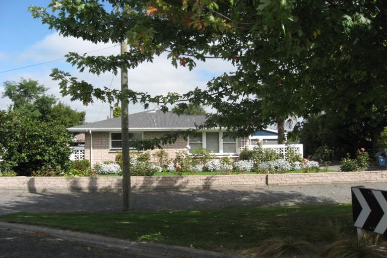 Photo of property in 70 Peter Street, Ashburton, 7700