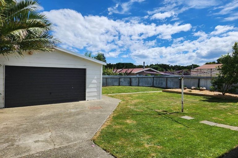 Photo of property in 86 Dunbeath Crescent, Kew, Invercargill, 9812