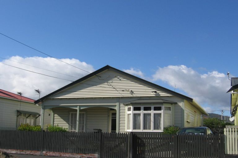 Photo of property in 12 Aurora Street, Petone, Lower Hutt, 5012