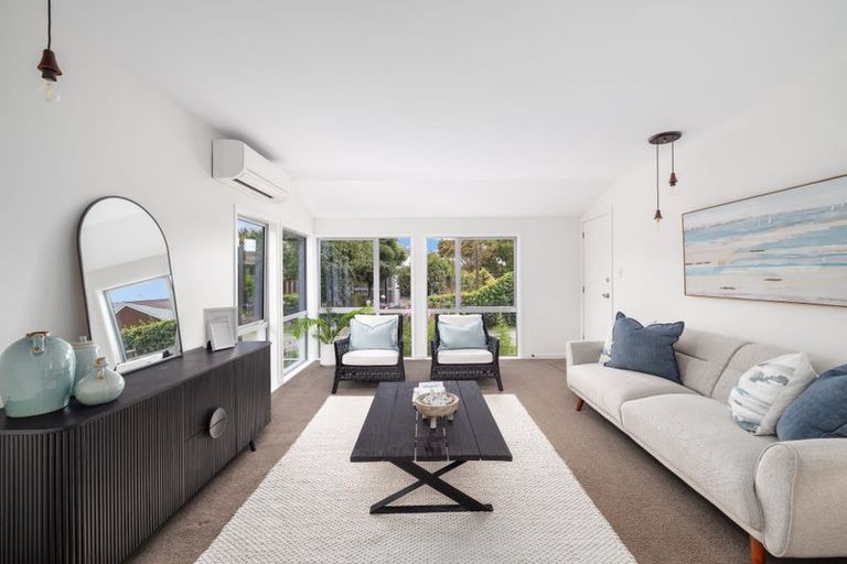 Photo of property in 1/5 Hythe Lane, Saint Martins, Christchurch, 8022