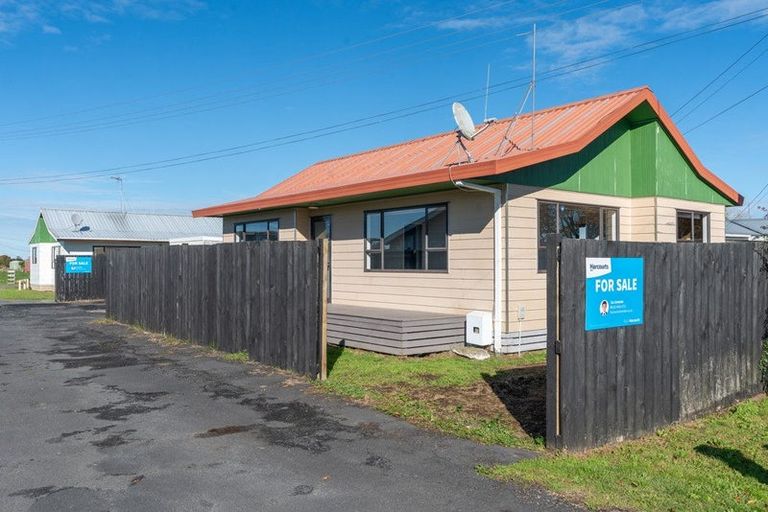 Photo of property in 49f Saxbys Road, Deanwell, Hamilton, 3206