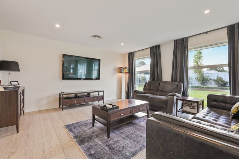 Photo of property in 46 Stanford Way, Rolleston, 7615