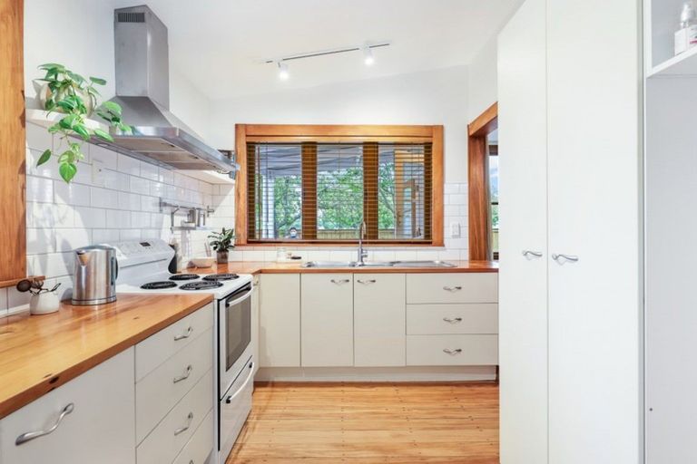 Photo of property in 19 Weka Street, Frankton, Hamilton, 3204