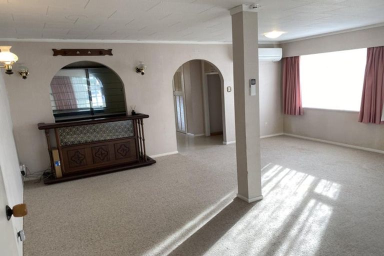 Photo of property in 11 Momona Street, Wainuiomata, Lower Hutt, 5014